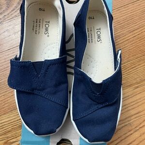 TOMS Navy Slip-On Shoes, 10T